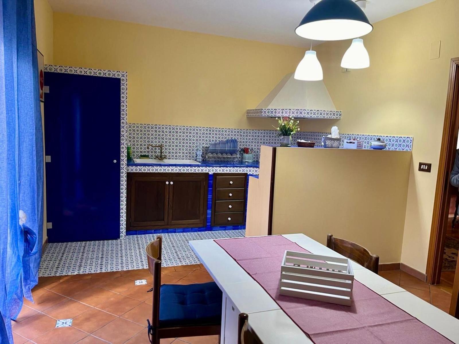 Sicilian Apartment Termini Imerese Luaran gambar